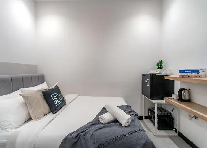 Neu Suites Ampang Near Lrt Jelatek