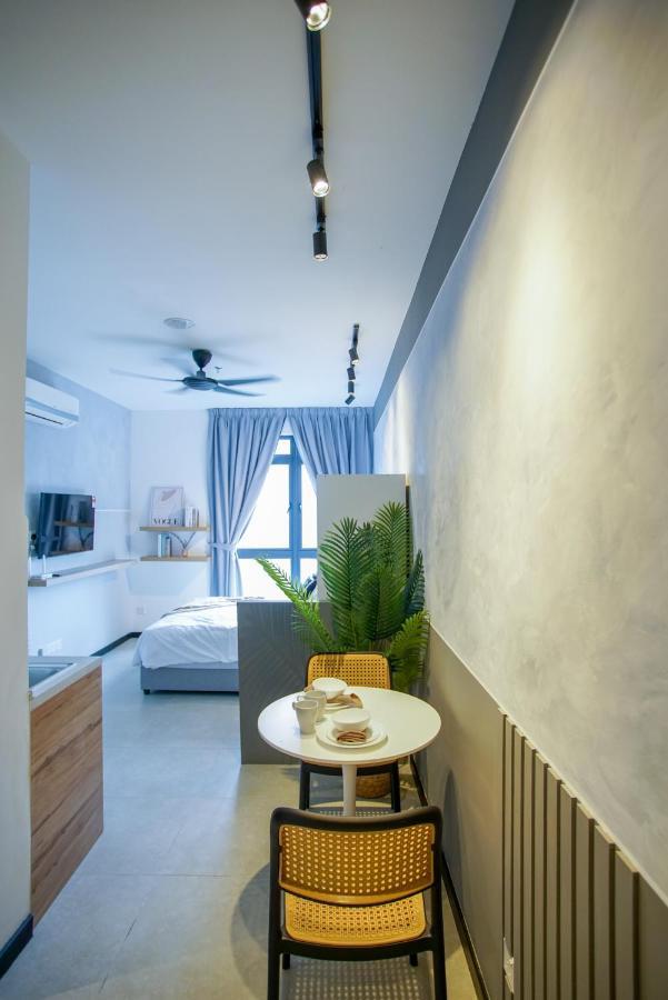 Apartment Neu Ampang Near Lrt Jelatek Kuala Lumpur