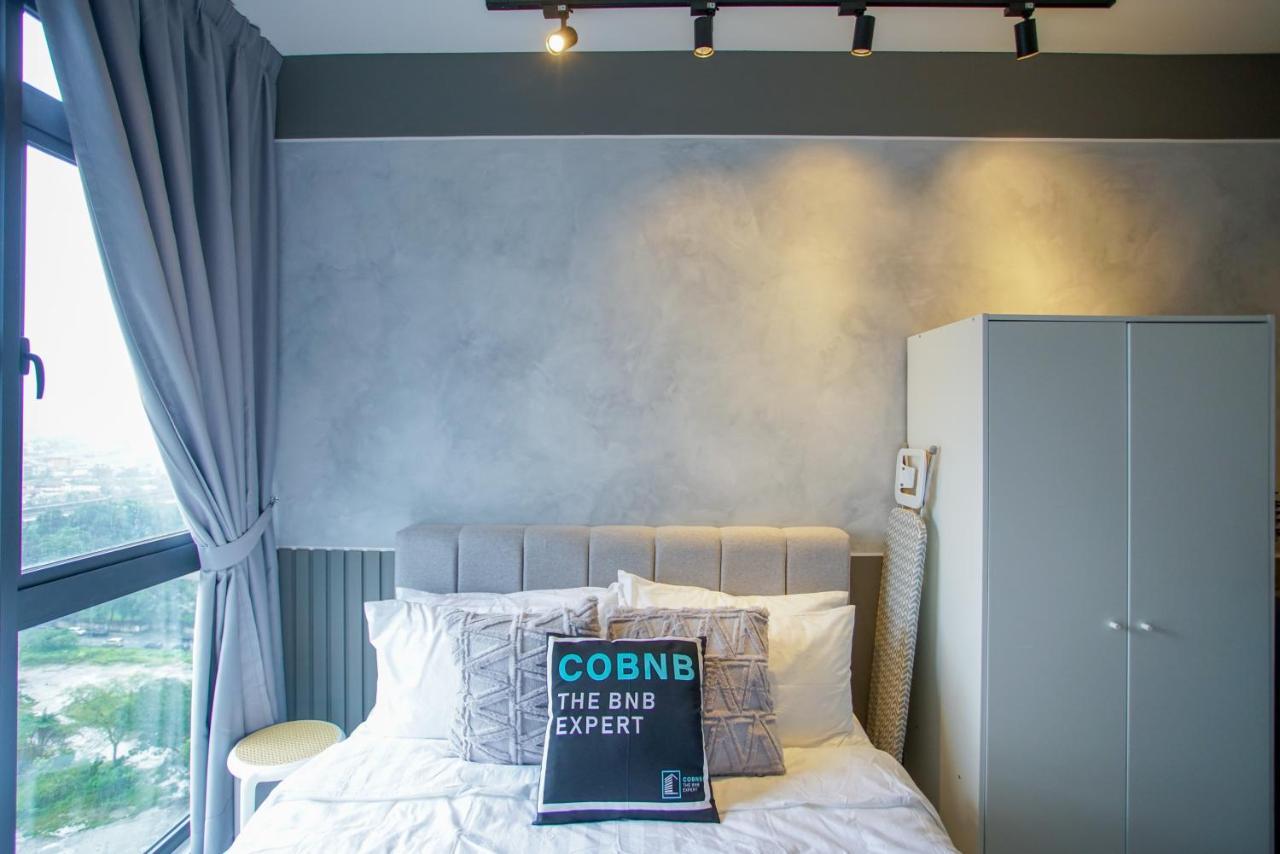 Neu Ampang Near Lrt Jelatek Apartemen