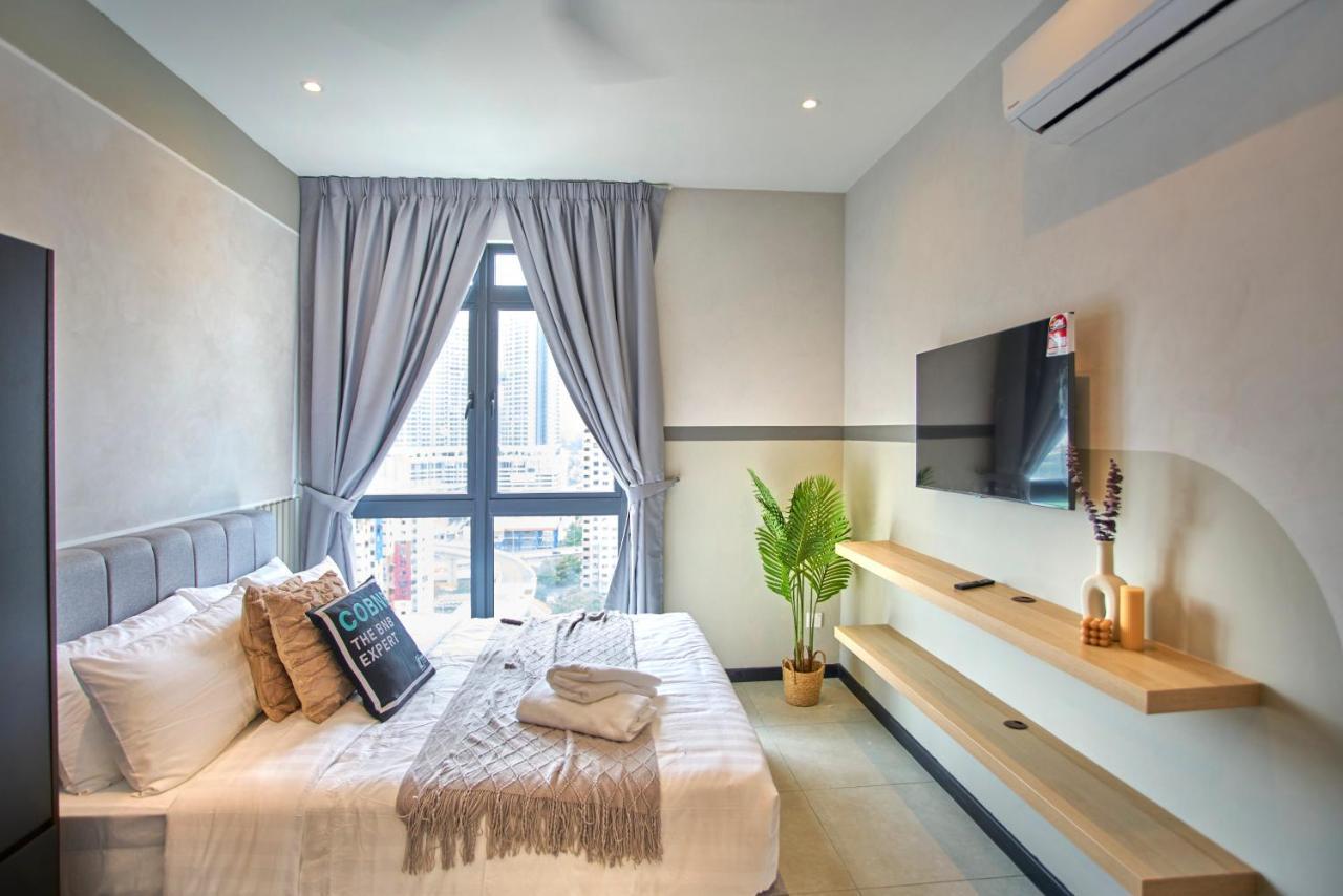 Apartment Neu Ampang Near Lrt Jelatek *