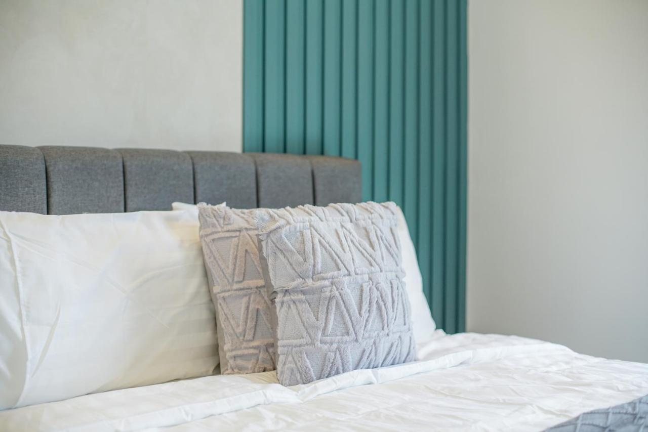 Neu Ampang Near Lrt Jelatek Apartment Kuala Lumpur