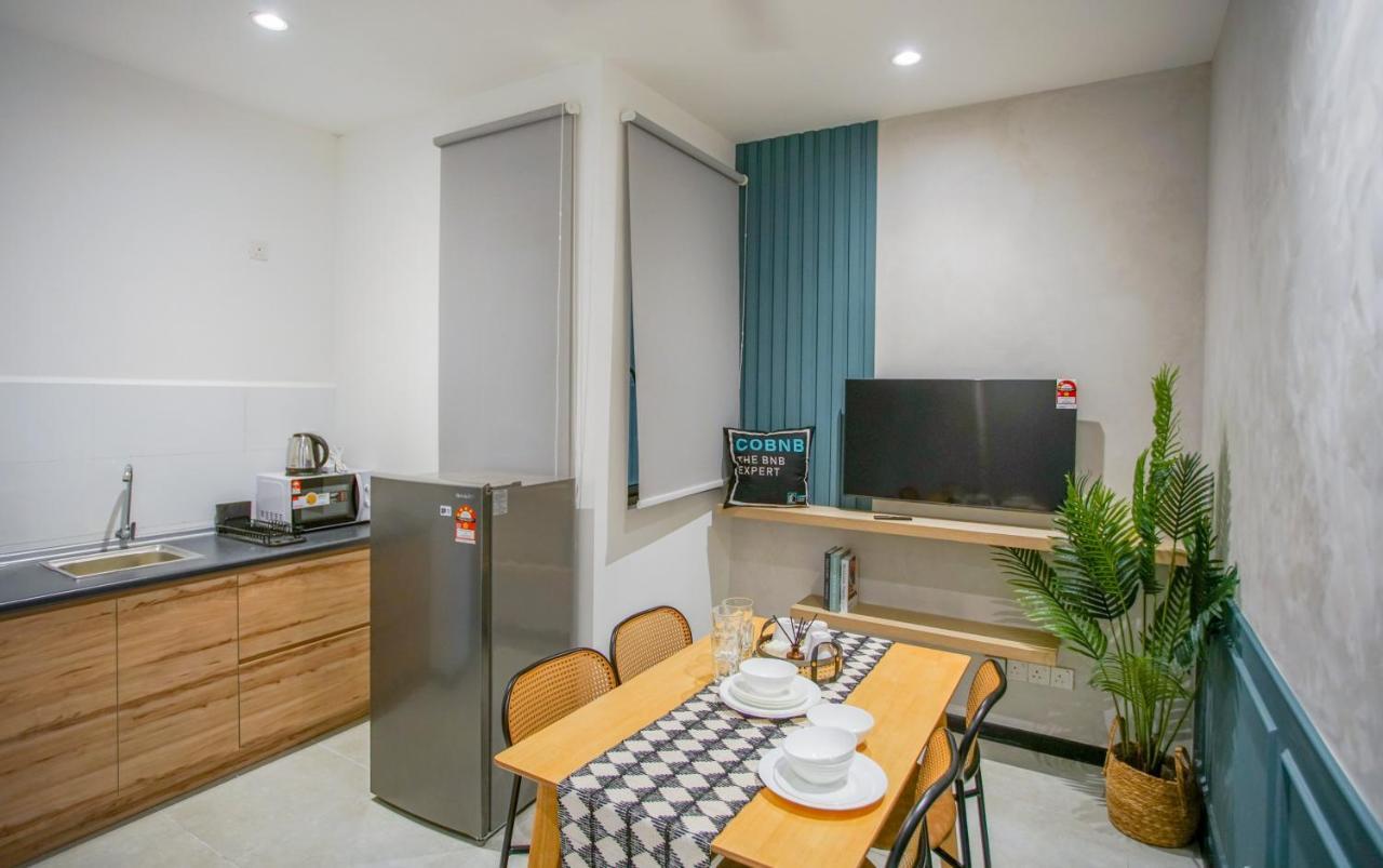 Neu Ampang Near Lrt Jelatek Kuala Lumpur