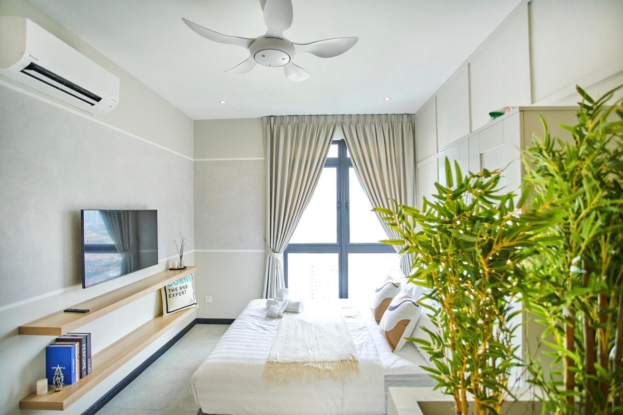Neu Ampang Near Lrt Jelatek * Kuala Lumpur