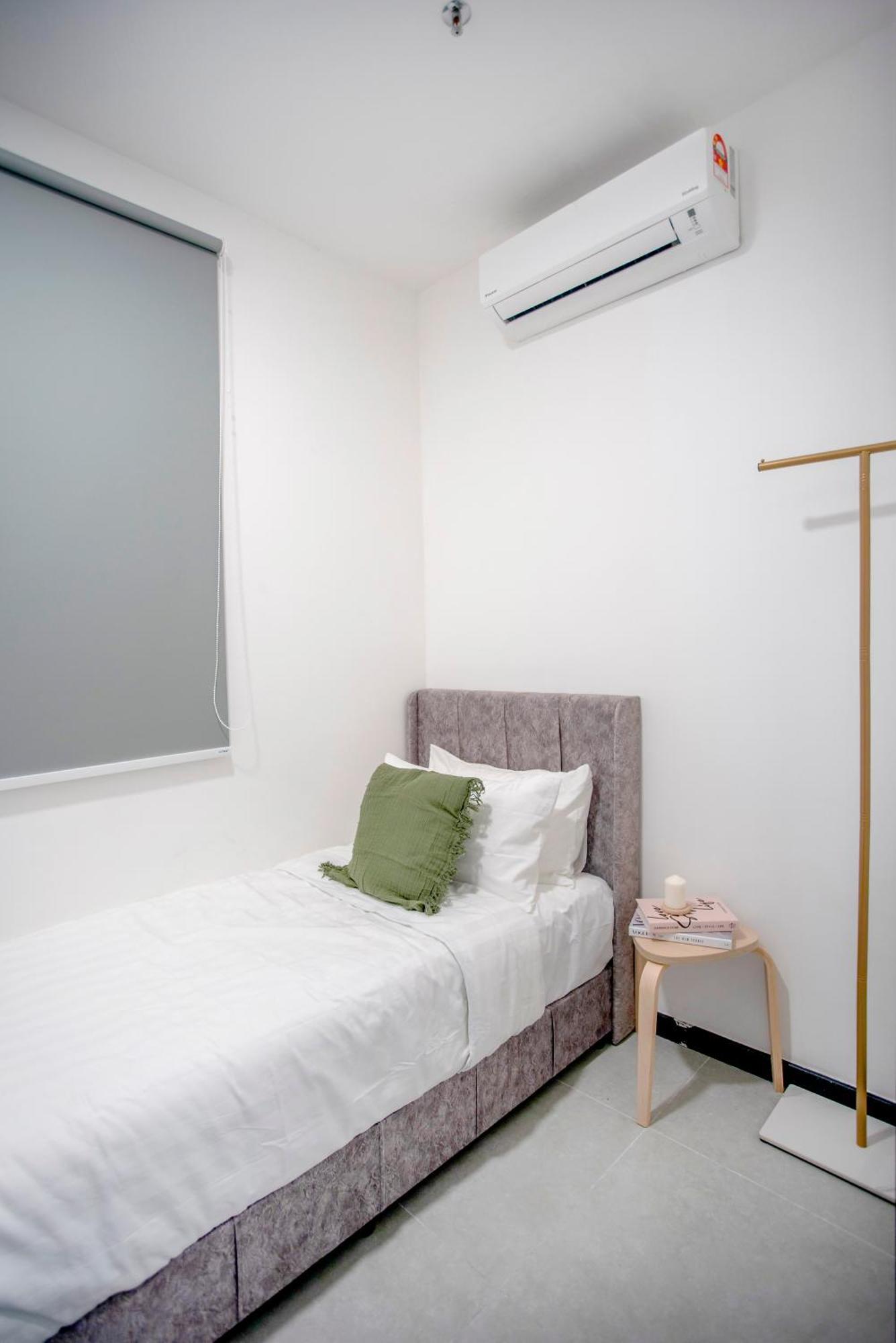 Neu Ampang Near Lrt Jelatek Apartment Kuala Lumpur